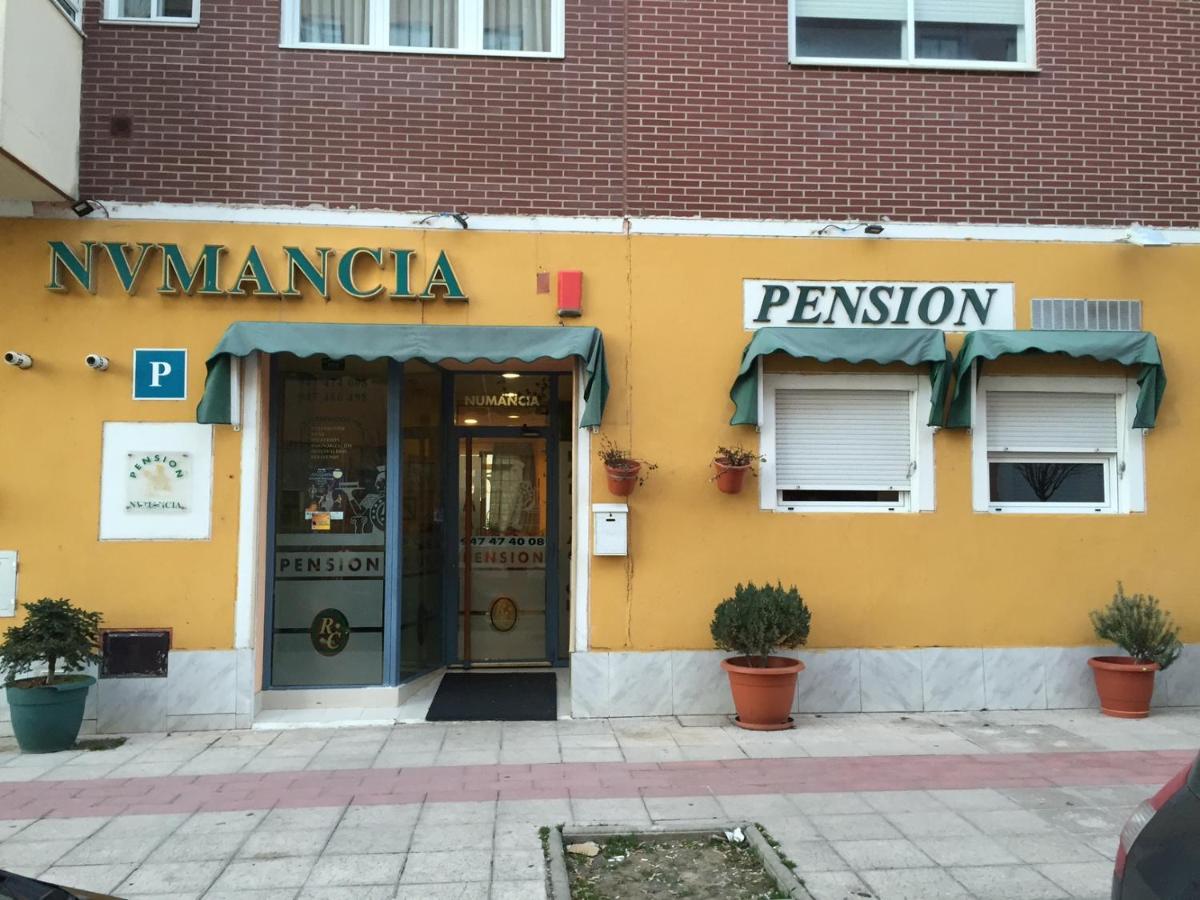 Alojamiento Numancia Pension Burgo Eksteriør billede